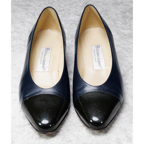 Etienne Aigner Vintage Ann Marie Navy and Black Toe Cap Pumps Womens Size 8.5 - Picture 2 of 16